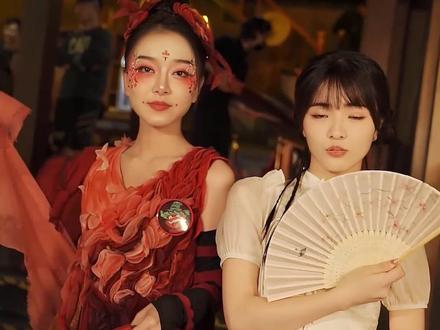 今日新闻头条视频 0f71d939e6213f37adf790b708b70244~tplv-dy-resize-origshort-autoq-75:330.jpeg?biz_tag=pcweb_cover&from=3213915784&s=PackSourceEnum_AWEME_DETAIL&sc=cover&se=false&x-expires=2006236800&x-signature=xQAdXtS1ub0waXw1ku8qAX34WXo%3D