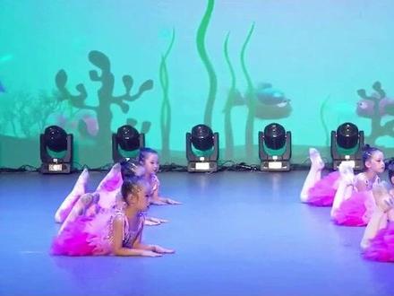 安志杰最火的一首歌 b8a127866afda6db972ffc4211aaf9a9~tplv-dy-resize-origshort-autoq-75:330.jpeg?biz_tag=pcweb_cover&from=3213915784&s=PackSourceEnum_AWEME_DETAIL&sc=cover&se=false&x-expires=2007392400&x-signature=stm6MZM2kXD%2FH%2F%2B9LHhh0PUdOwo%3D