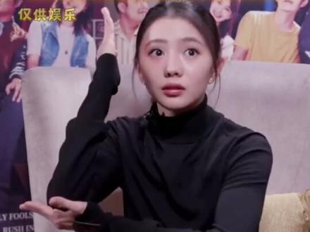 蜜蜂几月取蜜最好 f4f198fdb82704705455dc156d6b572c~tplv-dy-resize-origshort-autoq-75:330.jpeg?biz_tag=pcweb_cover&from=3213915784&s=PackSourceEnum_AWEME_DETAIL&sc=cover&se=false&x-expires=2012673600&x-signature=%2BIvWAlaLIzPKMgyIagm1pnK%2FvN8%3D