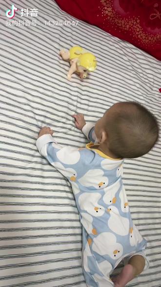 灯笼鱼视频观赏 308c02e1fa89436caabe32da796d3a47_1696737889~tplv-dy-resize-origshort-autoq-75:330.jpeg?biz_tag=pcweb_cover&from=3213915784&s=PackSourceEnum_AWEME_DETAIL&sc=cover&se=false&x-expires=2012731200&x-signature=2wMaM4xLqxyOADBdZPalXgBtbHc%3D