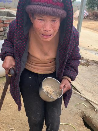 什么叫北上广 3d8d5ad8941844f1b898049aadb32484_1670553749~tplv-dy-cropcenter:323:430.jpeg?biz_tag=pcweb_cover&from=3213915784&s=PackSourceEnum_PUBLISH&sc=cover&se=true&sh=323_430&x-expires=1986332400&x-signature=%2BXFI9pIZCIZ8YxwKlo04Zlt3QXI%3D