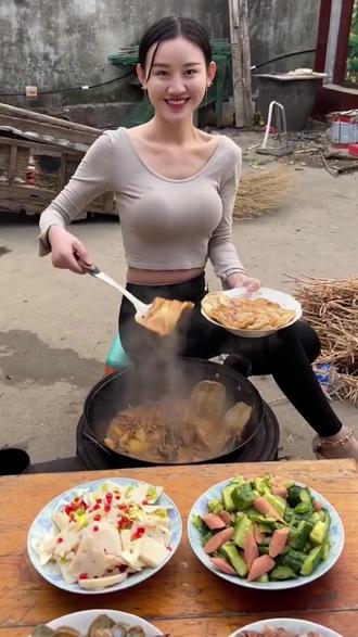 方便收纳袋 b8c718afaaf045c3953b50d1ed99aa65_1696432487~tplv-dy-resize-origshort-autoq-75:330.jpeg?biz_tag=pcweb_cover&from=3213915784&s=PackSourceEnum_AWEME_DETAIL&sc=cover&se=false&x-expires=2011849200&x-signature=fmLid4S1FiHHjAbVcrouxoR%2Bndk%3D