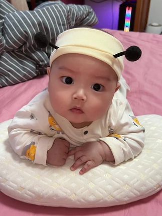 78年入伍退伍后给多少钱 d8726d02191b4a128b2261d622934700_1672043502~tplv-dy-cropcenter:323:430.jpeg?biz_tag=pcweb_cover&from=3213915784&s=PackSourceEnum_PUBLISH&sc=cover&se=true&sh=323_430&x-expires=1987675200&x-signature=f%2BgKhxqfyhi7O4bcWj3oz8whbmY%3D