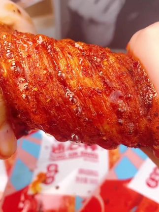 草莓是什么季节才能吃到 e5917ad937254ad4a51ff1cb0bc70985_1669850191~tplv-dy-cropcenter:323:430.jpeg?biz_tag=pcweb_cover&from=3213915784&s=PackSourceEnum_PUBLISH&sc=cover&se=true&sh=323_430&x-expires=1985284800&x-signature=vWk6byQvp6gmmifKuPGj3gMFEi8%3D