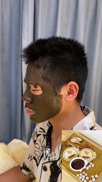 灯笼鱼真实样子 f253804d70184186b5534e832ae97fb3_1696230405~tplv-dy-resize-origshort-autoq-75:330.jpeg?biz_tag=pcweb_cover&from=3213915784&s=PackSourceEnum_AWEME_DETAIL&sc=cover&se=false&x-expires=2011647600&x-signature=EFjDqR4MX0mVAO8kEC3LtAHyJLc%3D