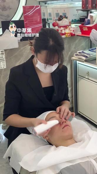 专业理发店设计机构 o0VBJB8PCQnPgYFAHk9AbADIKfgF77JBaceewC~tplv-dy-resize-origshort-autoq-75:330.jpeg?biz_tag=pcweb_cover&from=3213915784&s=PackSourceEnum_AWEME_DETAIL&sc=cover&se=false&x-expires=2012158800&x-signature=yWEVSMURyroLX0ocqZTsi56gbMg%3D