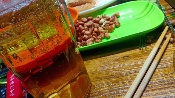 炒肉丝怎么炒的又嫩又滑 o4bJ6s7vBfnepjuDeZ8lcQyuBcRxgACDN5JGUA~tplv-dy-resize-origshort-autoq-75:330.jpeg?biz_tag=pcweb_cover&from=3213915784&s=PackSourceEnum_AWEME_DETAIL&sc=cover&se=false&x-expires=2009473200&x-signature=R50LdXtpi379HwHEa27adm15ju0%3D