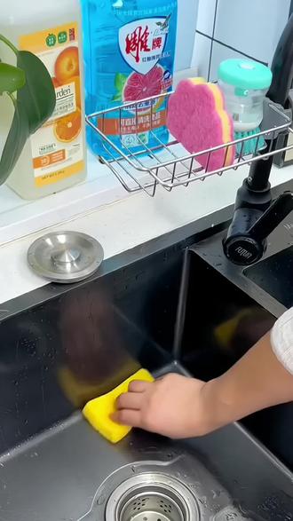 好用的烧水神器 o8DGfi9AEAAbzI0cBlLgi2UxNBe7B3HnNwQ89A~tplv-dy-resize-origshort-autoq-75:330.jpeg?biz_tag=pcweb_cover&from=3213915784&s=PackSourceEnum_AWEME_DETAIL&sc=cover&se=false&x-expires=2012673600&x-signature=cJMJnw9kR5S0t1prXH0wfbb7lRI%3D