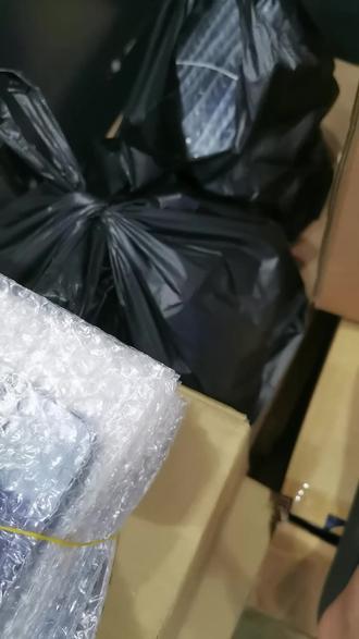 苹果13pro max和12promax区别解说 oUABfHIPAtGCHCO42zJ7BFAfQjCxgwgOQmeuHE~tplv-dy-resize-origshort-autoq-75:330.jpeg?biz_tag=pcweb_cover&from=3213915784&s=PackSourceEnum_AWEME_DETAIL&sc=cover&se=false&x-expires=2008166400&x-signature=a6pxvgzFsCsOeuCexcaz6odHA7g%3D