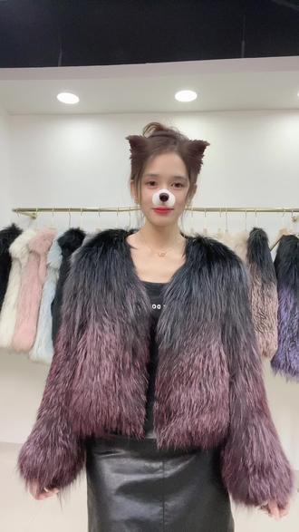 怎么爬山不累呢 oUBHlKHCJfeDBve71uICbBAEhQAbypJKJQFEAn~tplv-dy-resize-origshort-autoq-75:330.jpeg?biz_tag=pcweb_cover&from=3213915784&s=PackSourceEnum_AWEME_DETAIL&sc=cover&se=false&x-expires=2010949200&x-signature=jHQFIEiUYpHvG8rM6%2BOtcZSHXps%3D