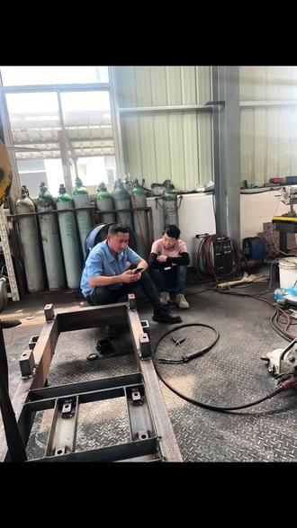 激光加工切割加工哪家好 oYJbXeiiAiH9rndVQWeAlBYzoMDAAl5NgFBCI1~tplv-dy-resize-origshort-autoq-75:330.jpeg?biz_tag=pcweb_cover&from=3213915784&s=PackSourceEnum_AWEME_DETAIL&sc=cover&se=false&x-expires=2012079600&x-signature=dlNZ3S%2FZDW1jKxnH4FZgh7W37ec%3D