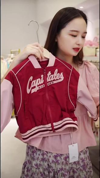 微胖女士穿什么裤显瘦 ocIDOZvaEVFACTCBiK4nbAU9VGAeBCmgODTlIf~tplv-dy-resize-origshort-autoq-75:330.jpeg?biz_tag=pcweb_cover&from=3213915784&s=PackSourceEnum_AWEME_DETAIL&sc=cover&se=false&x-expires=2010578400&x-signature=8wL1zGVJeNERGV6q5DOd7uVlRvI%3D