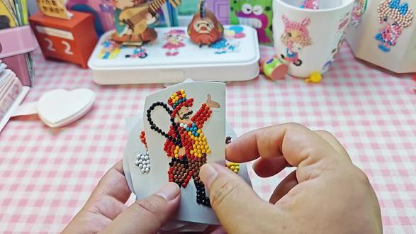 灯笼手工制作简单易学又漂亮 ocdg2BNzyB8Dy06fhlBv8AECAArlNkygKeIMcW~tplv-dy-resize-origshort-autoq-75:330.jpeg?biz_tag=pcweb_cover&from=3213915784&s=PackSourceEnum_AWEME_DETAIL&sc=cover&se=false&x-expires=2012770800&x-signature=pzGI0MAwwvwQuc%2BrL4WLwp2L%2FLg%3D