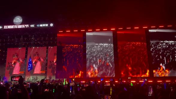 怎样把视频发给他人 ogERENhzNLtAqOiBSyicAlcIbcfTIeAjO9BHng~tplv-dy-resize-origshort-autoq-75:330.jpeg?biz_tag=pcweb_cover&from=3213915784&s=PackSourceEnum_AWEME_DETAIL&sc=cover&se=false&x-expires=2011791600&x-signature=uKH7OCMC4Ep8tijk7tnt24udq6g%3D