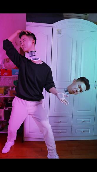 三屏显示效果怎么制作 oob9IAHWm4BZ5geSTJBdQu6IgC8eAlARKlnDRD~tplv-dy-resize-origshort-autoq-75:330.jpeg?biz_tag=pcweb_cover&from=3213915784&s=PackSourceEnum_AWEME_DETAIL&sc=cover&se=false&x-expires=2012666400&x-signature=0yOLcrybmZyYihSGTMdF55MutqQ%3D