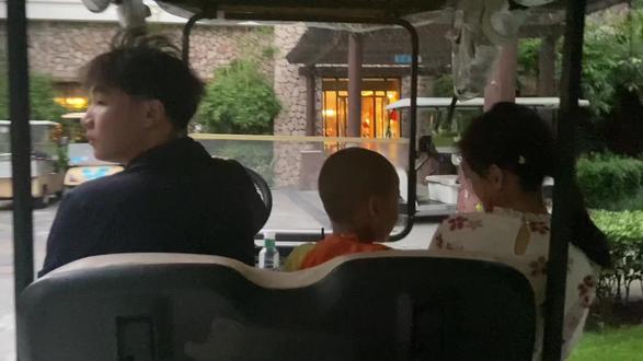 草莓是什么性水果 osQnJrCBRVS0BCG7AOeBfSDADOGWv6mIjAbe7U~tplv-dy-resize-origshort-autoq-75:330.jpeg?biz_tag=pcweb_cover&from=3213915784&s=PackSourceEnum_AWEME_DETAIL&sc=cover&se=false&x-expires=2007252000&x-signature=QcmjLn6LuTZ%2BB%2B6ChC%2BLRPdRMvQ%3D