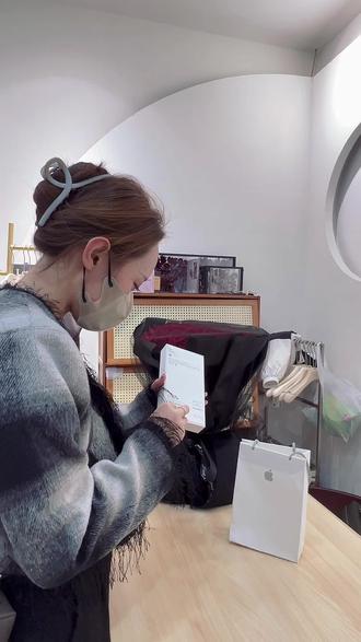 ipad air 5保护套用哪种 osweNhhsxl86sND4Ao2OmDgEztAkfABTJBpysI~tplv-dy-resize-origshort-autoq-75:330.jpeg?biz_tag=pcweb_cover&from=3213915784&s=PackSourceEnum_AWEME_DETAIL&sc=cover&se=false&x-expires=2011755600&x-signature=%2BNhAt4%2BtREohwTtwaoAZMQwfVJk%3D