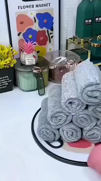 厨房墙壁清洁油污神器 oUMemC6cTnC8VeelE24HATPCMyA2jTaQIk2xIf~tplv-dy-resize-origshort-autoq-75:330.jpeg?biz_tag=pcweb_cover&from=3213915784&s=PackSourceEnum_AWEME_DETAIL&sc=cover&se=false&x-expires=2010394800&x-signature=kvBq27oMyg1MDl6LQM6Cr7oVpeA%3D