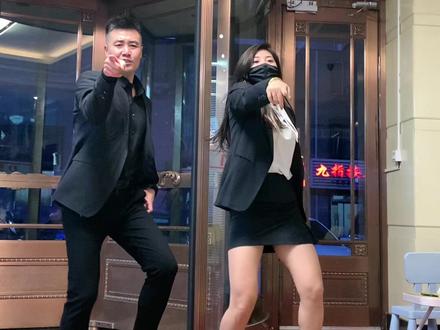 霹雳舞大叔.:@秋菊93 @dou 小助手 - 抖音