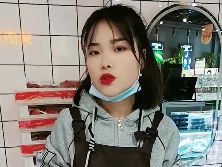 草莓是什么季节的时候出来的 0e558808e231cb68cfc1e5d0aaeb2dae~tplv-dy-resize-origshort-autoq-75:330.jpeg?x-expires=2007734400&x-signature=W8Co8Pl6aGRtx8yA6KNIQ1OMwOU%3D&from=3213915784&s=PackSourceEnum_AWEME_DETAIL&se=false&sc=cover&biz_tag=pcweb_cover&l=20230819002441EB6B0BE3E6E9A6391183