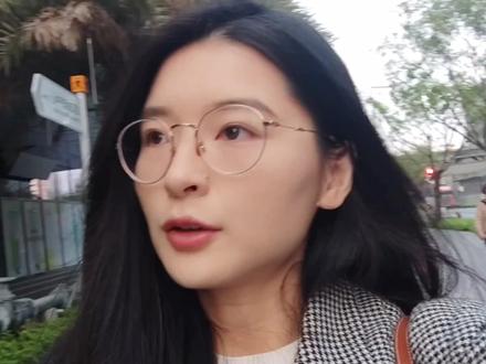 现在怎么去香港流程 18fa2f4ebb4a3606e8f06f706a09f7a0~tplv-dy-resize-origshort-autoq-75:330.jpeg?x-expires=1996610400&x-signature=9vFHYewP9f94laeWc9RtDnvWH0k%3D&from=3213915784&s=PackSourceEnum_AWEME_DETAIL&se=false&sc=cover&biz_tag=pcweb_cover&l=20230412060753EB8BBD548CE0CB2E26E9