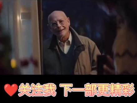 一只能带来幸运的小黑猫