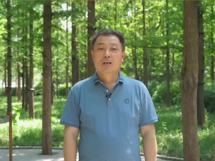 草莓是什么季节的时候出来的 2d31501367367a92a1ebf7b2ec0b6907~tplv-dy-resize-origshort-autoq-75:330.jpeg?x-expires=2005891200&x-signature=%2BkUlfITkVq4sj%2F%2BnAt1tU443Jig%3D&from=3213915784&s=PackSourceEnum_AWEME_DETAIL&se=false&sc=cover&biz_tag=pcweb_cover&l=202307281656261870EA682F7B6807EDFC