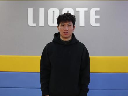 酷跑游戏幼儿园 2e7e869573e0e9551a7b3a5fa20a11ee~tplv-dy-resize-origshort-autoq-75:330.jpeg?x-expires=1993626000&x-signature=HuDLD6bncZdpJMgFvOv2KYJ1cYk%3D&from=3213915784&s=PackSourceEnum_AWEME_DETAIL&se=false&sc=cover&biz_tag=pcweb_cover&l=20230308172027ED18A2C294FD1862592E