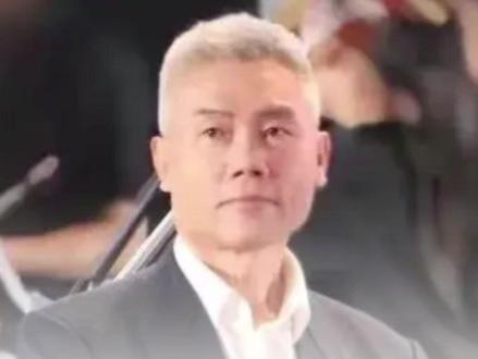 婆婆百般刁难儿媳妇 52145ba2780260468b07ab7196d5506c~tplv-dy-resize-origshort-autoq-75:330.jpeg?x-expires=1988758800&x-signature=ZMM3N3%2BQ%2FexNP1IEcYWRPFuc7AU%3D&from=3213915784&s=PackSourceEnum_AWEME_DETAIL&se=false&sc=cover&biz_tag=pcweb_cover&l=021673401603864fdbddc0300070102e841b616600000237bc0f2