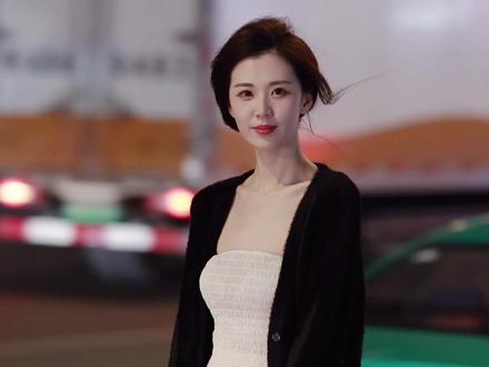 李可:"比起过往 前方更值得期待"@kira妍妍98 - 抖音