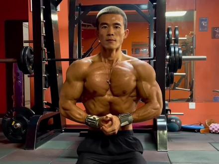 炒肉丝十六种做法鱼香肉丝 623809ed44fca3c018799f28d3d7cf88~tplv-dy-resize-origshort-autoq-75:330.jpeg?x-expires=1995872400&x-signature=Qs62%2FWyARcc9%2BmOlct1vzhapjOc%3D&from=3213915784&s=PackSourceEnum_AWEME_DETAIL&se=false&sc=cover&biz_tag=pcweb_cover&l=021680512706965fdbddc0100ff2f010a700fe10000000b18053a