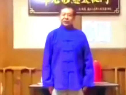 怎么让女朋友主动联系我 77fe74f97fb9f8c84d21b1275c94c345~tplv-dy-resize-origshort-autoq-75:330.jpeg?x-expires=1998230400&x-signature=MmK7PdpWAILFyq4nHujj7BEx7J8%3D&from=3213915784&s=PackSourceEnum_AWEME_DETAIL&se=false&sc=cover&biz_tag=pcweb_cover&l=021682873227258fdbddc02002202719441b6166000000a24001a