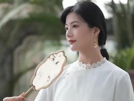 佛系什么意思和含义 b7bafac307946b304d0fa1c4978eda96~tplv-dy-resize-origshort-autoq-75:330.jpeg?x-expires=1994122800&x-signature=AkPeiLk%2BtyBg4hqshIj5UkIjMso%3D&from=3213915784&s=PackSourceEnum_AWEME_DETAIL&se=false&sc=cover&biz_tag=pcweb_cover&l=202303141156118018531662D543096205