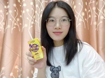坚果的功效与作用有什么 ba27b9fcdde895ba58ce583c404377d9~tplv-dy-resize-origshort-autoq-75:330.jpeg?x-expires=1993024800&x-signature=RA9gZJTyLmHyoe8Qxr0K2%2B3TWXc%3D&from=3213915784&s=PackSourceEnum_AWEME_DETAIL&se=false&sc=cover&biz_tag=pcweb_cover&l=202303011813230C60E1D7E4423F0AA7E3