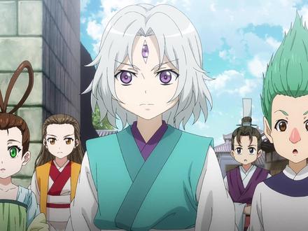 湖光秋月两相和,潭面无风镜未磨.