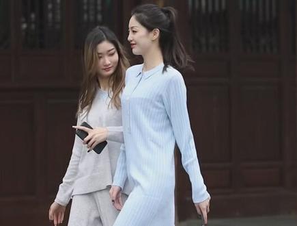 微胖牛仔裤穿搭女街拍 f7d03c1eb49d386b4246b82c6265c21b~tplv-dy-resize-origshort-autoq-75:330.jpeg?x-expires=2001013200&x-signature=s6KkoXQVZJl319CHPMc6bTb5cV8%3D&from=3213915784&s=PackSourceEnum_AWEME_DETAIL&se=false&sc=cover&biz_tag=pcweb_cover&l=2023060205461142023CA8E9EEAA492982