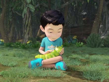 别人撸猫,#田小咖 撸毛毛虫~我滴天啊,还被一群动物围着#咖宝车神