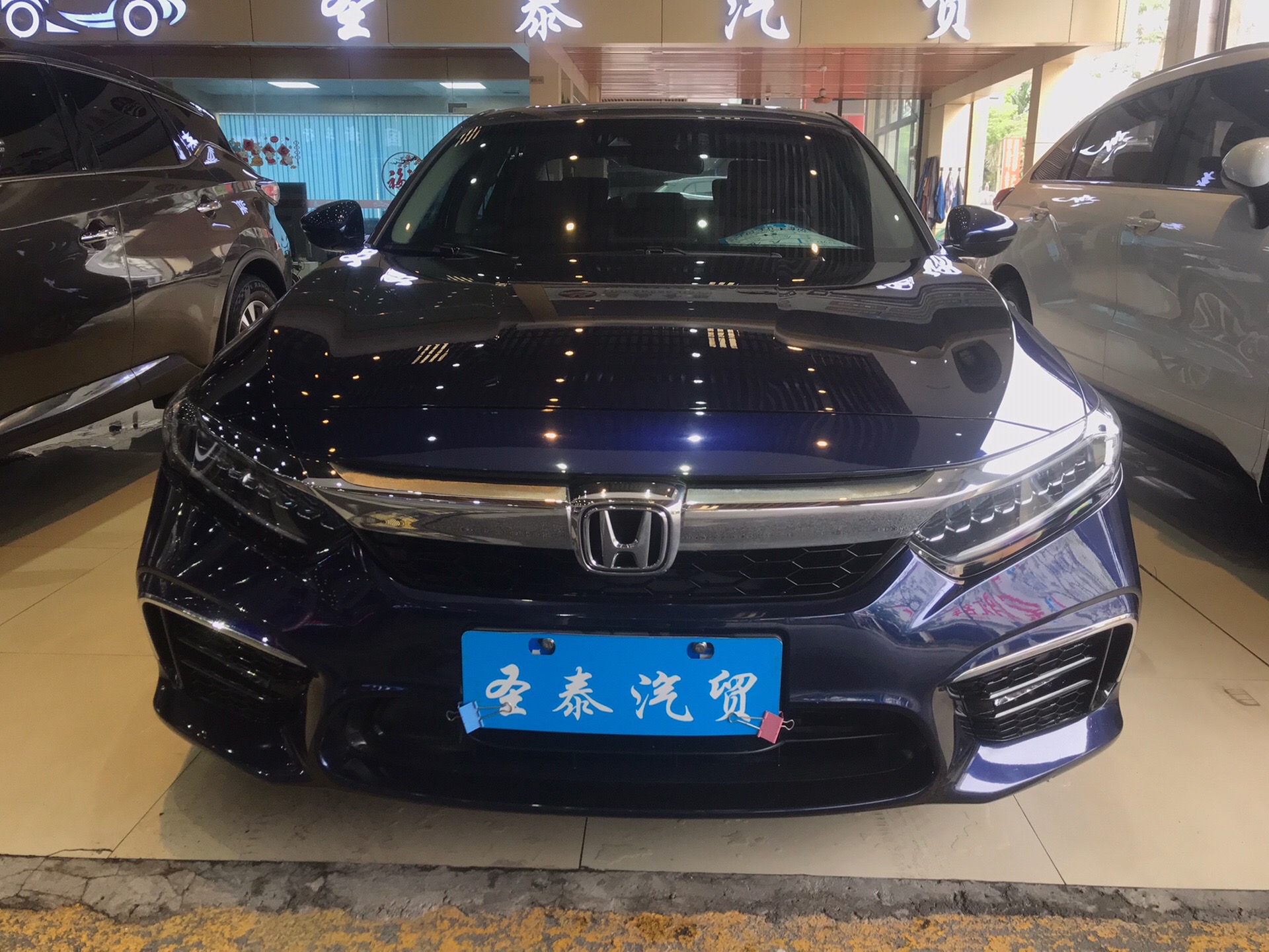佛山南海圣泰汽贸:本田英仕派.