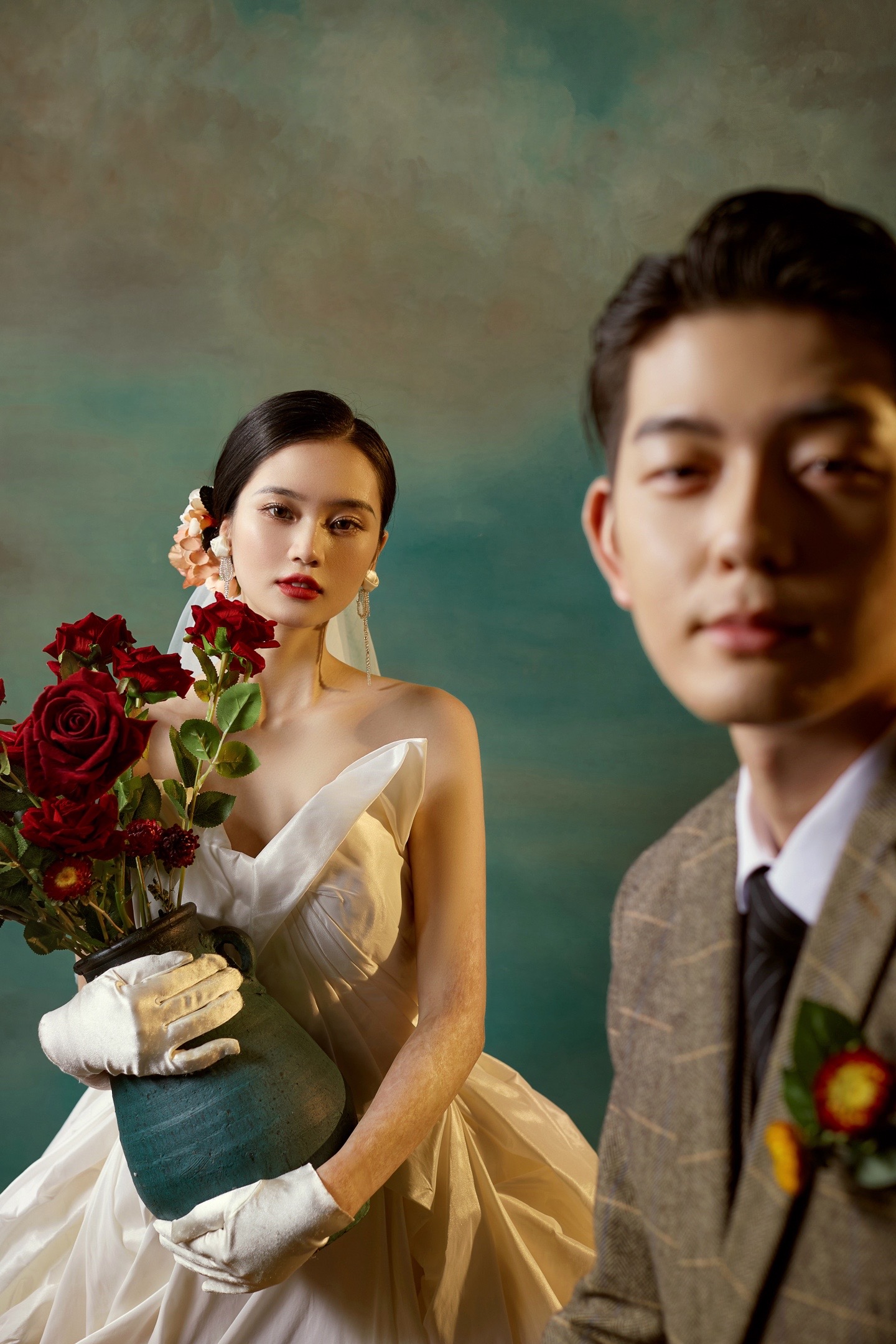 halo摄影:一定要拍的油画感婚纱照#室内婚纱照 #法式复古 #油画感婚纱