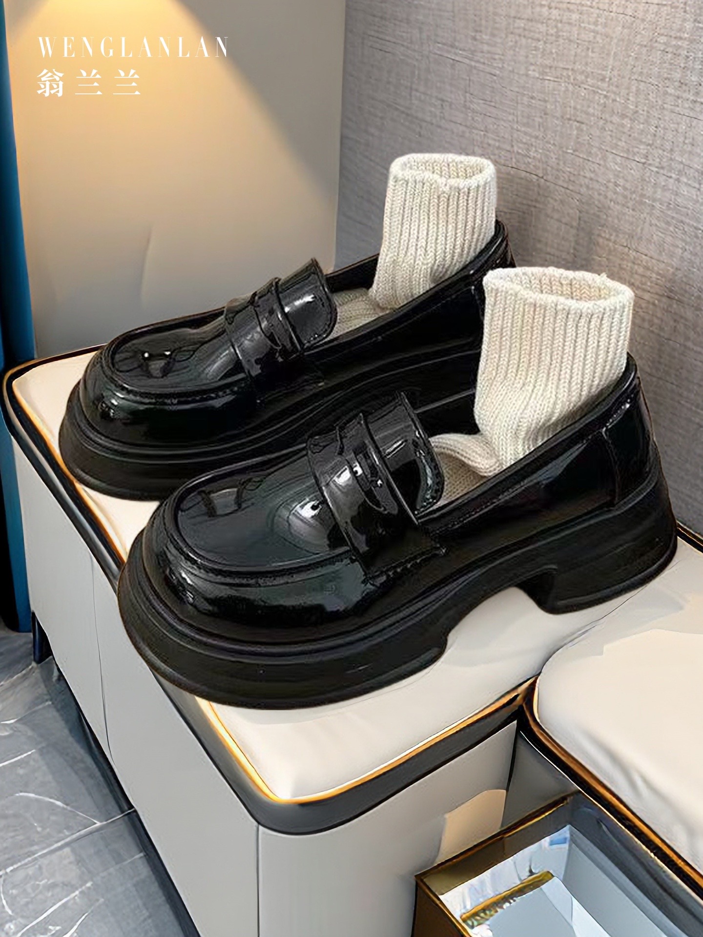 翁兰兰女鞋:圆头单鞋女黑色学院风小皮鞋百搭舒适一脚蹬松糕单鞋厚底