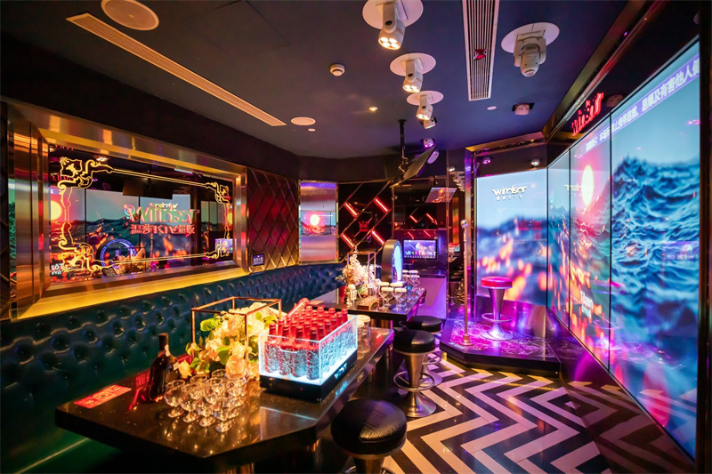 温莎windsor娱乐官方号:成都娱乐ktv好吃吗评论区留言吧ktv的包房空间