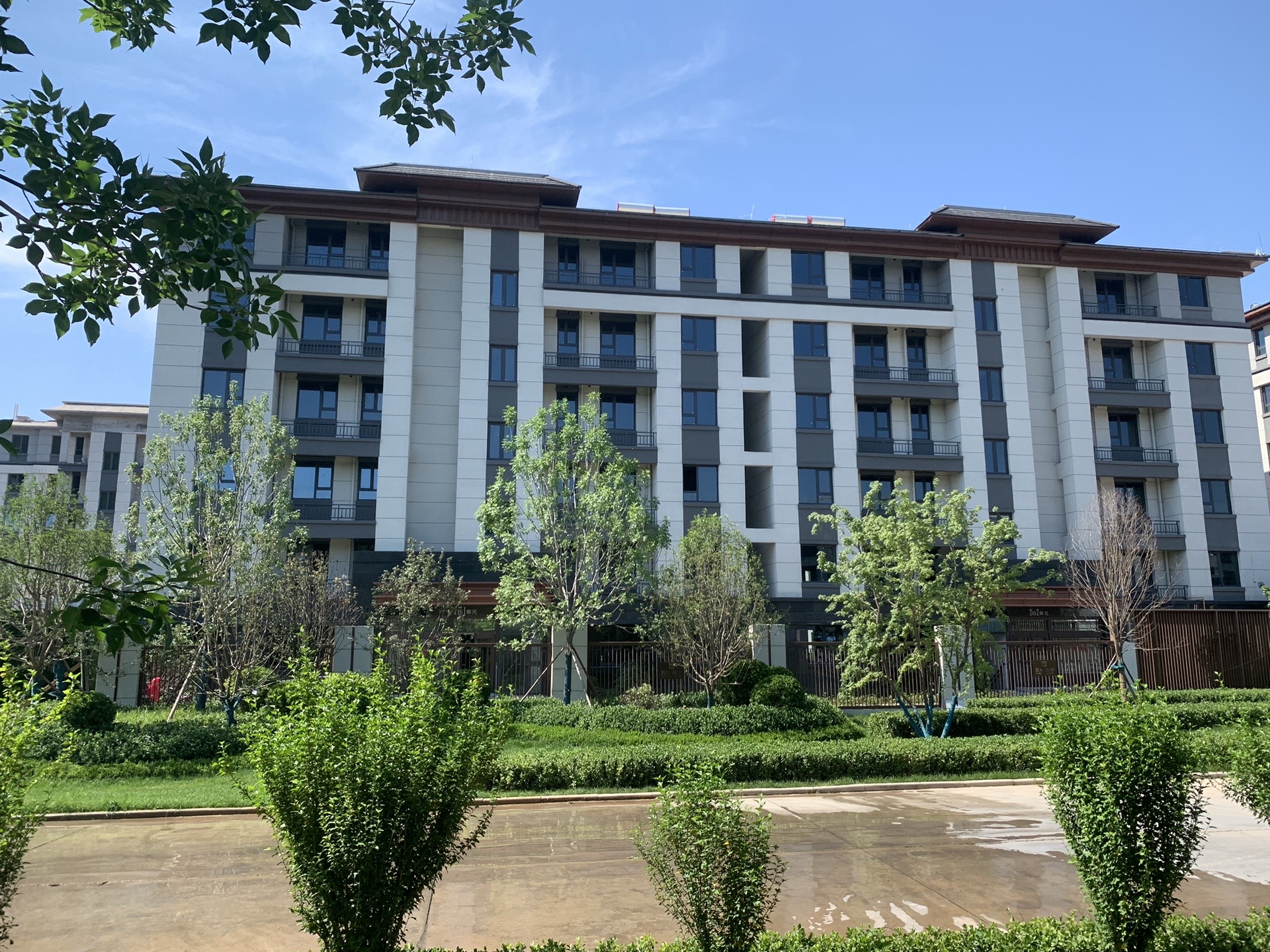 尘衣:行居太行 东方公园住宅-永康瑞府.