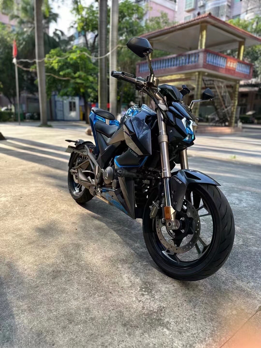 a-广州-机车-小刘:21年启典150-u2公路版150同级别配置最高5600公里