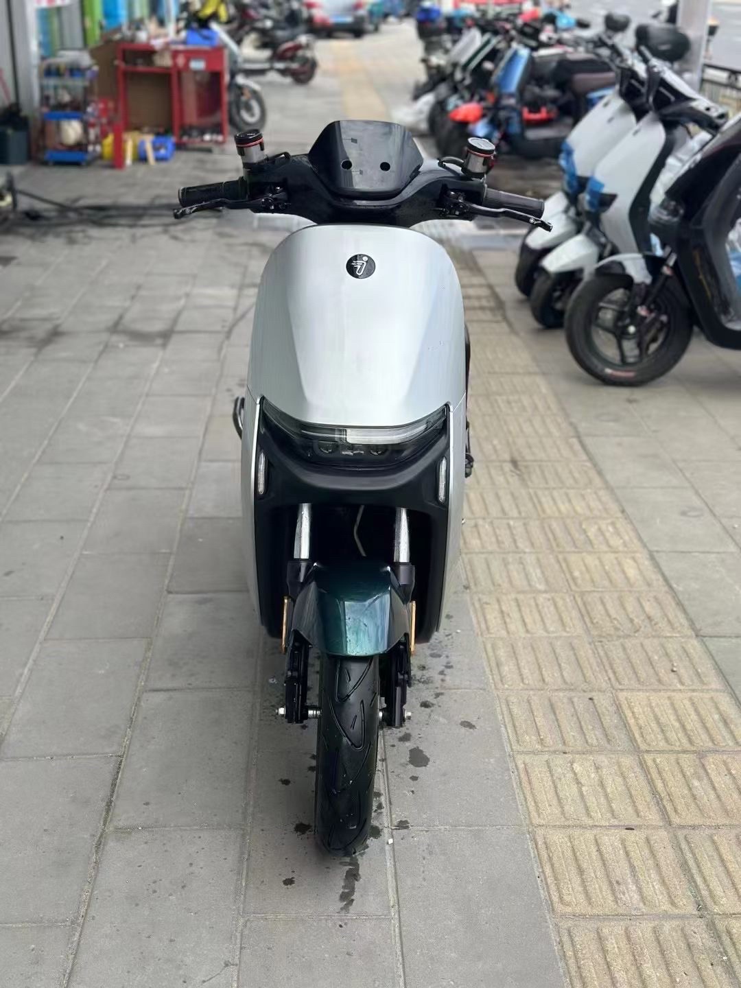 福州小米九号:n90c 238890 小改车 2000公里