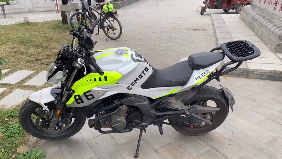 春风650nk19款和18款的区别 - 抖音