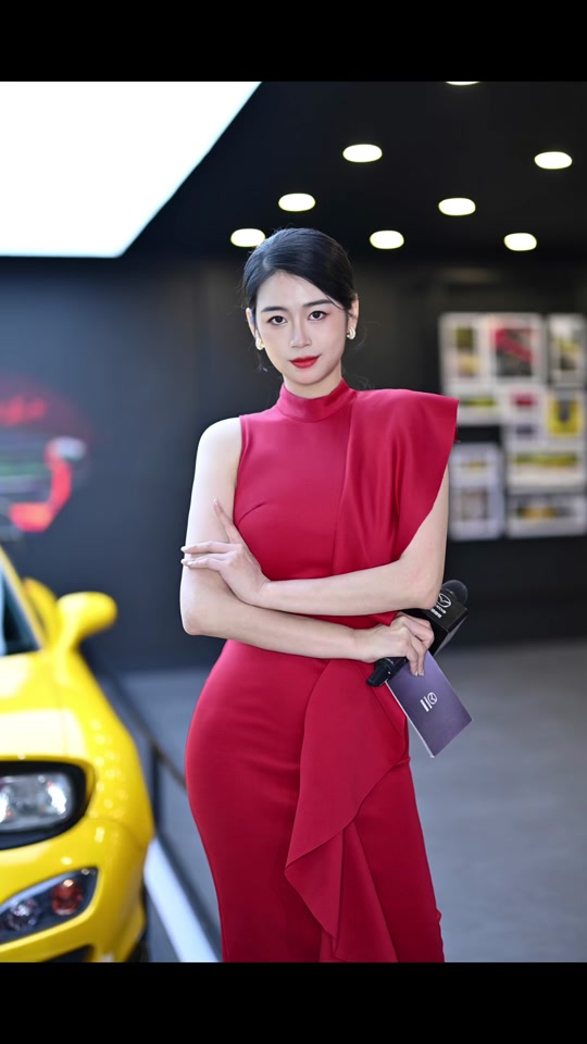 李乔丹超模车模_第一超模 综艺 李乔丹_李乔丹2010广州车展 - 抖音