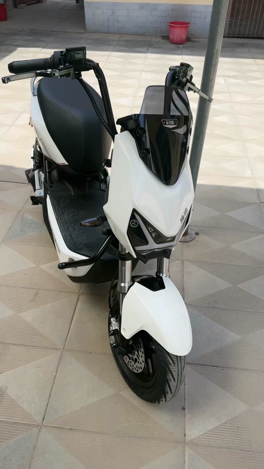 雅迪极光4.0plus值得买吗 - 抖音