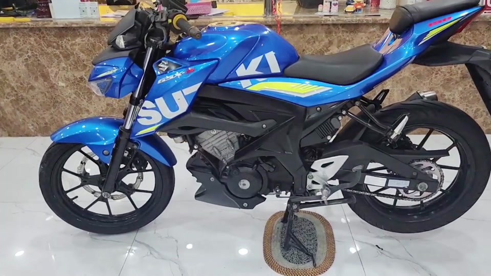 铃木gsx150r参数配置表 - 抖音
