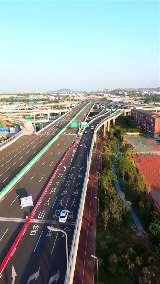 淄博快速路金晶大道东侧什么时候通车 - 抖音