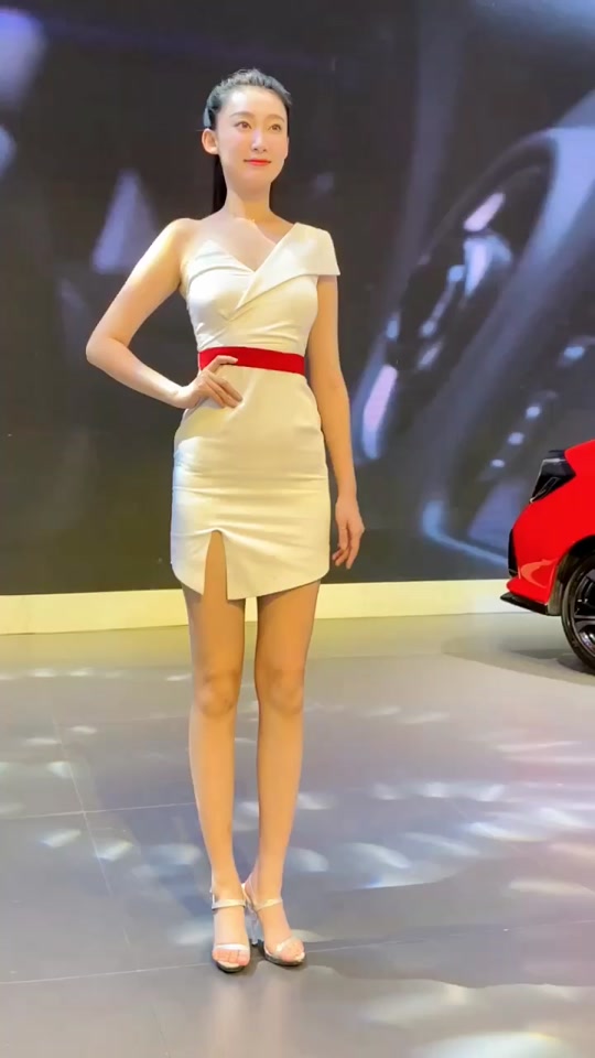 李乔丹超模车模_第一超模 综艺 李乔丹_李乔丹2010广州车展 - 抖音